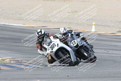 media/Oct-05-2025-CVMA (Sun) [[beeef4f201]]/Race 10-Formula Lightweight Twins Shootout/